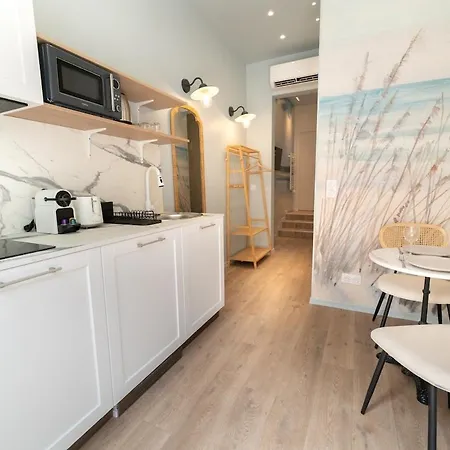 Mediterraneen Avec Balneo Apartment *